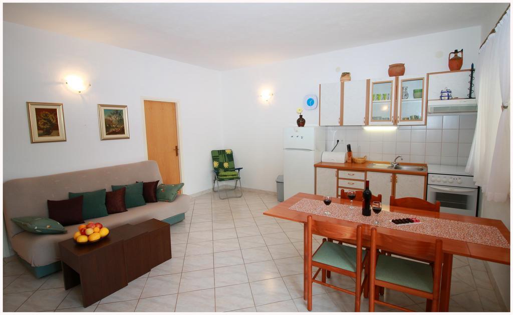 Apartment Benjamin Rogoznica  Εξωτερικό φωτογραφία